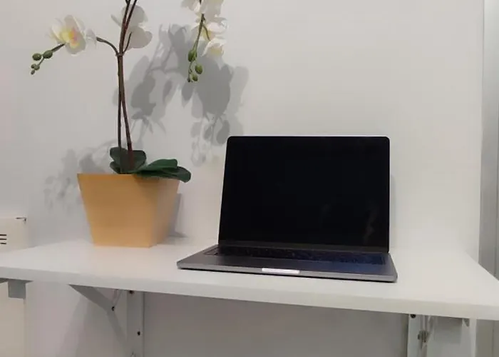 Selfcheck In Relax Wifi 220mb Close To The *